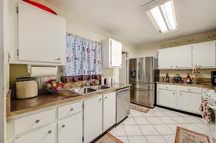 4484 Walden Cir, Lake Worth, FL 33463 - Photo 10