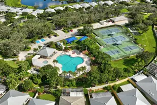 2433 SW Danbury Ln, Palm City, FL 34990 - Photo 32