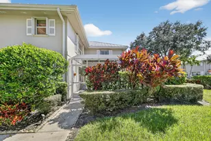 2433 SW Danbury Ln, Palm City, FL 34990 - Photo 4