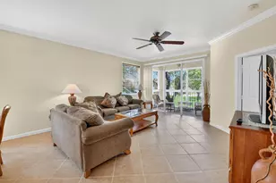 23269 Carolwood Ln, Boca Raton, FL 33428 - Photo 10
