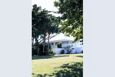 141 West Court, Royal Palm Beach, FL 33411 - Photo 38