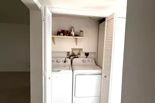 141 West Ct, Royal Palm Beach, FL 33411 - Photo 10