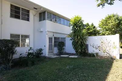 141 West Court, Royal Palm Beach, FL 33411 - Photo 36