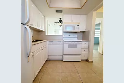 1333 E Hallandale Beach Boulevard #121, Hallandale Beach, FL 33009 - Photo 10