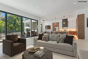 18488 Symphony Ct, Jupiter, FL 33458 - Photo 4