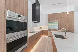 18488 Symphony Ct, Jupiter, FL 33458 - Photo 8