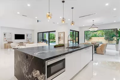 451 NW 7th Avenue, Boca Raton, FL 33486 - Photo 14