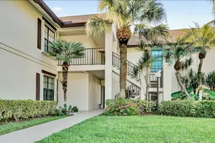 3373 Jog Park Dr, Greenacres, FL 33467 - Photo 2