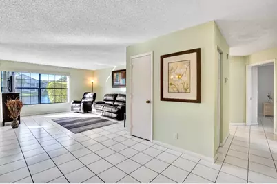 3373 Jog Park Drive, Greenacres, FL 33467 - Photo 6