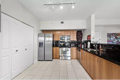 255 NE 3rd Avenue #2401, Delray Beach, FL 33444 - Photo 8