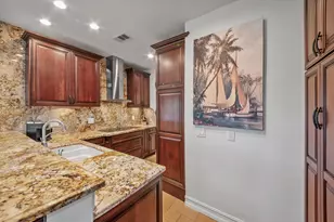 19199 Sabal Lake Dr, Boca Raton, FL 33434 - Photo 8