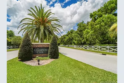 7007 SE Twin Oaks Circle, Stuart, FL 34997 - Photo 6