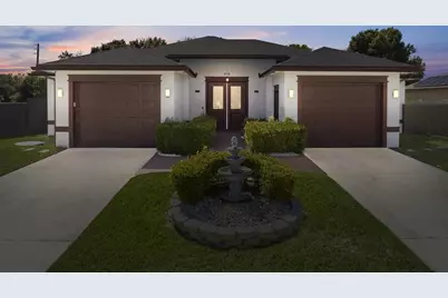 914 SW McCracken Avenue, Port Saint Lucie, FL 34953 - Photo 1