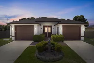 914 SW McCracken Ave, Port Saint Lucie, FL 34953 - Photo 1