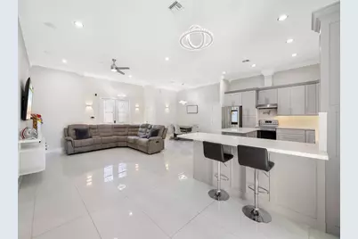 914 SW McCracken Avenue, Port Saint Lucie, FL 34953 - Photo 22