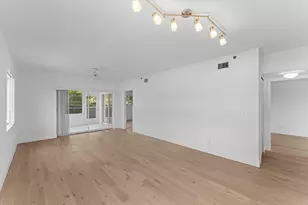 2950 SE Ocean Blvd, Stuart, FL 34996 - Photo 16