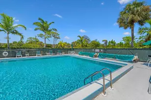 2950 SE Ocean Blvd, Stuart, FL 34996 - Photo 34