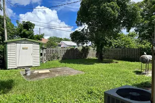 840 W 2nd St, Riviera Beach, FL 33404 - Photo 14