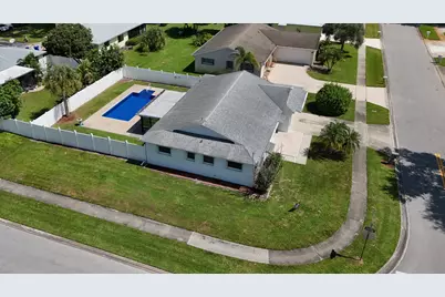 2490 4th Place, Vero Beach, FL 32962 - Photo 8