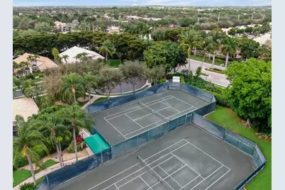 7351 Sterling Falls Lane W, Boynton Beach, FL 33437 - Photo 38
