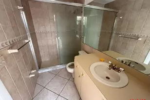 5340 Guildcrest St, Lake Worth, FL 33463 - Photo 10