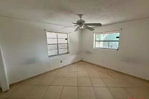 5340 Guildcrest St, Lake Worth, FL 33463 - Photo 6