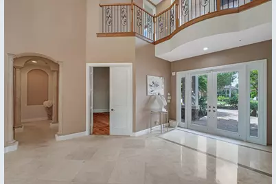 10766 10766 Versailles Boulevard Boulevard, Wellington, FL 33449 - Photo 2