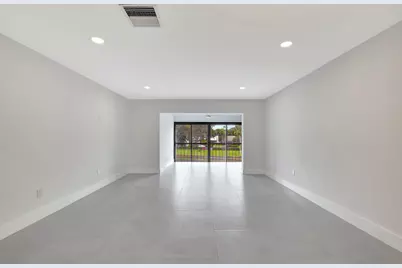 7898 Eastlake Drive #7d, Boca Raton, FL 33433 - Photo 18