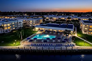 33 Colonial Club Dr, Boynton Beach, FL 33435 - Photo 8