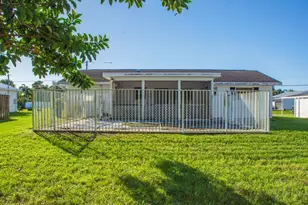 1781 SE Fairfield St, Port Saint Lucie, FL 34983 - Photo 28