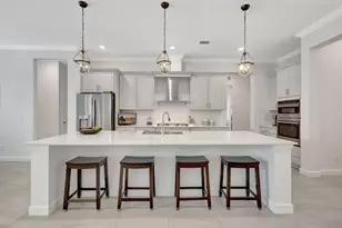 870 Hookline Cir, Loxahatchee, FL 33470 - Photo 10