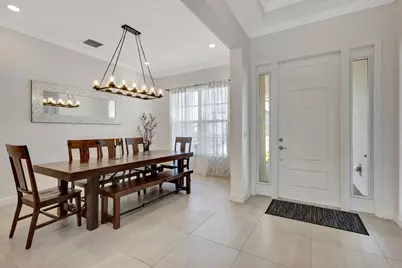 870 Hookline Circle #870, Loxahatchee, FL 33470 - Photo 4