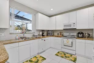 18280 Coral Isles Dr, Boca Raton, FL 33498 - Photo 16
