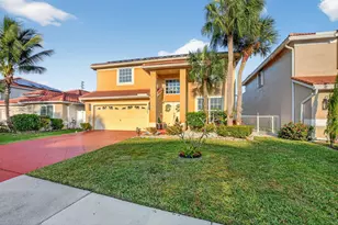18280 Coral Isles Dr, Boca Raton, FL 33498 - Photo 2