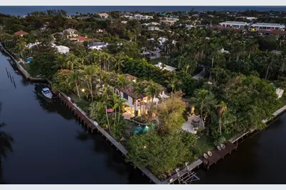 8 Driftwood Landing, Gulf Stream, FL 33483 - Photo 2