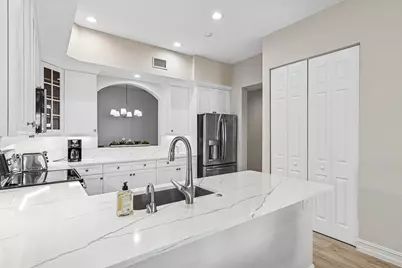 106 Palm Bay Drive #B, Palm Beach Gardens, FL 33418 - Photo 16