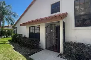 13501 Fountain View Blvd, Wellington, FL 33414 - Photo 2