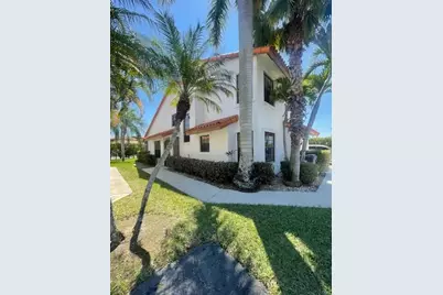13501 Fountain View Boulevard, Wellington, FL 33414 - Photo 1