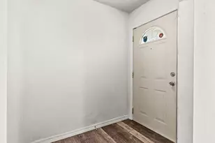 1297 SE Floresta Dr, Port Saint Lucie, FL 34983 - Photo 4