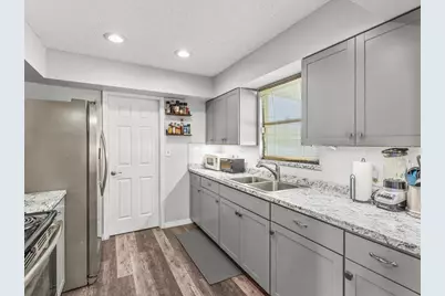 1297 SE Floresta Drive, Port Saint Lucie, FL 34983 - Photo 12