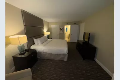 2670 E Sunrise Boulevard #318, Fort Lauderdale, FL 33304 - Photo 8