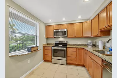 2424 N Federal Highway #207, Boynton Beach, FL 33435 - Photo 12