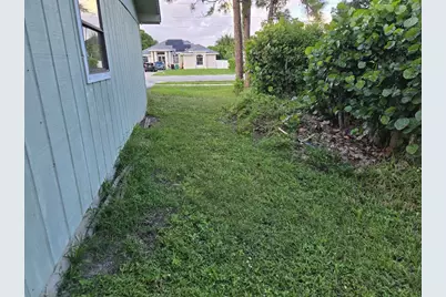 761 NW Bayshore Boulevard, Port Saint Lucie, FL 34983 - Photo 12