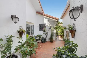 10559 Lady Palm Ln, Boca Raton, FL 33498 - Photo 2