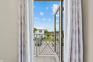 62 Sabal Ct, Royal Palm Beach, FL 33411 - Photo 22