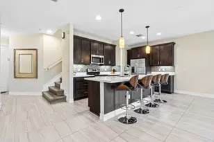 62 Sabal Ct, Royal Palm Beach, FL 33411 - Photo 4