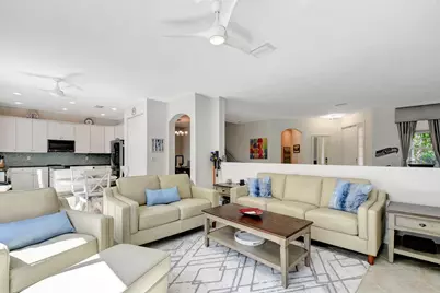 4598 Capital Drive, Lake Worth, FL 33463 - Photo 8