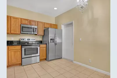 2226 Oakmont Drive, Riviera Beach, FL 33404 - Photo 12