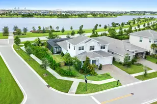 19474 Broad Shore Walk, Loxahatchee, FL 33470 - Photo 4