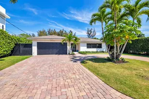 7730 Beta Circle E, Lake Clarke Shores, FL 33406 - Photo 2